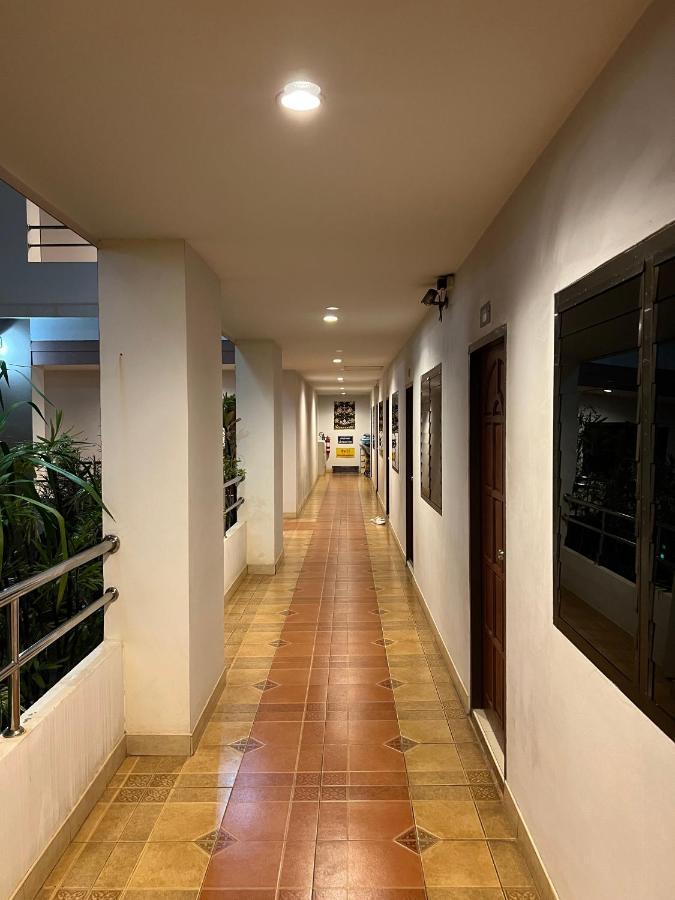Jj Palace เจเจ พาเลซ Ban Si Than Esterno foto